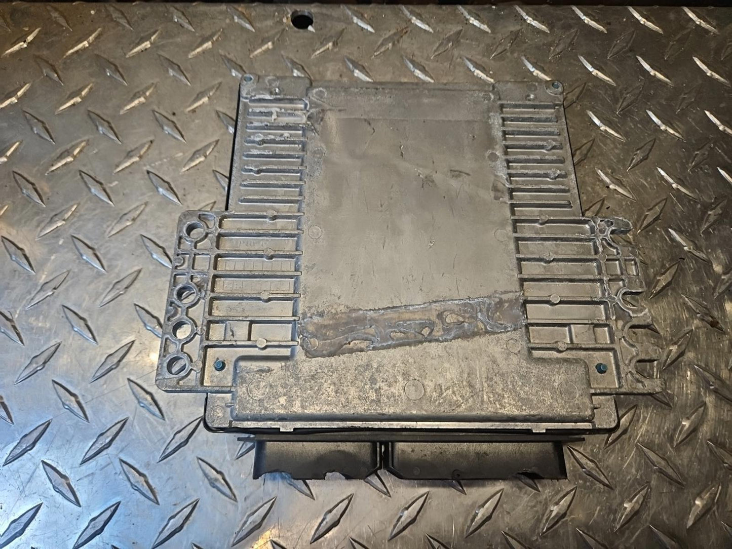 MEC35-523 Nissan Altima 2005 ecm ecu computer