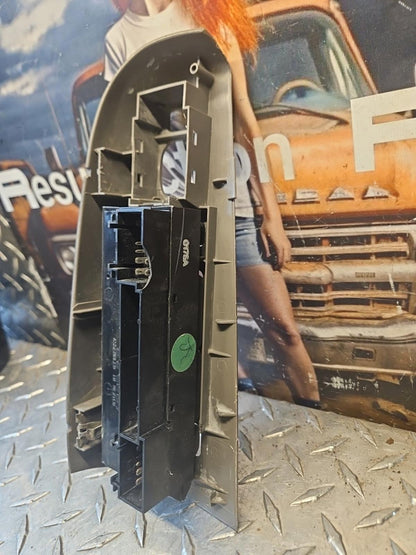 15883320 Power Window Switch Front Driver LH Left Side Fit for Chevy Silverado