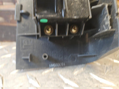 2000 2001 2002 CHEVROLET TAHOE SILVER PASSENEGER Window Switch OEM 208318-99-48