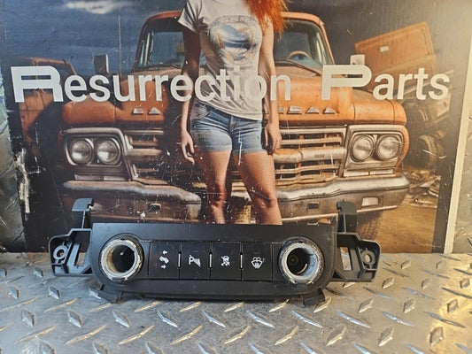 07-14 TAHOE YUKON PEDAL PARKING TRACTION CONTROL WIPER Pedal SWITCH 10374544