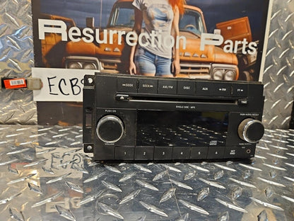 2010 CHRYSLER 300 CHEROKEE AM FM CD PLAYER OEM P05091111AC TP9