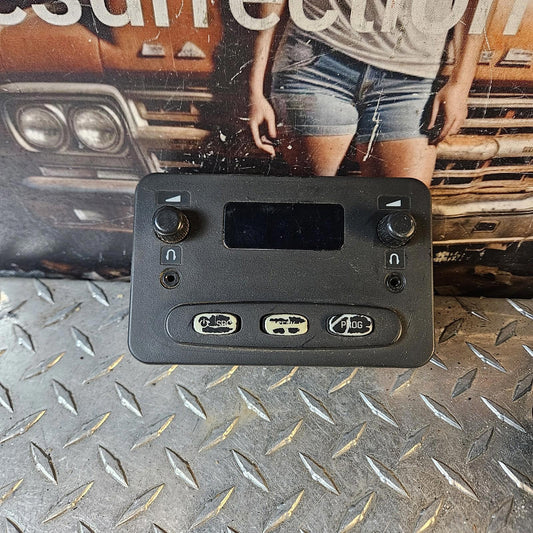 2003-2007 Chevrolet GMC Cadillac Hummer Rear Radio Control Panel OEM 15204783