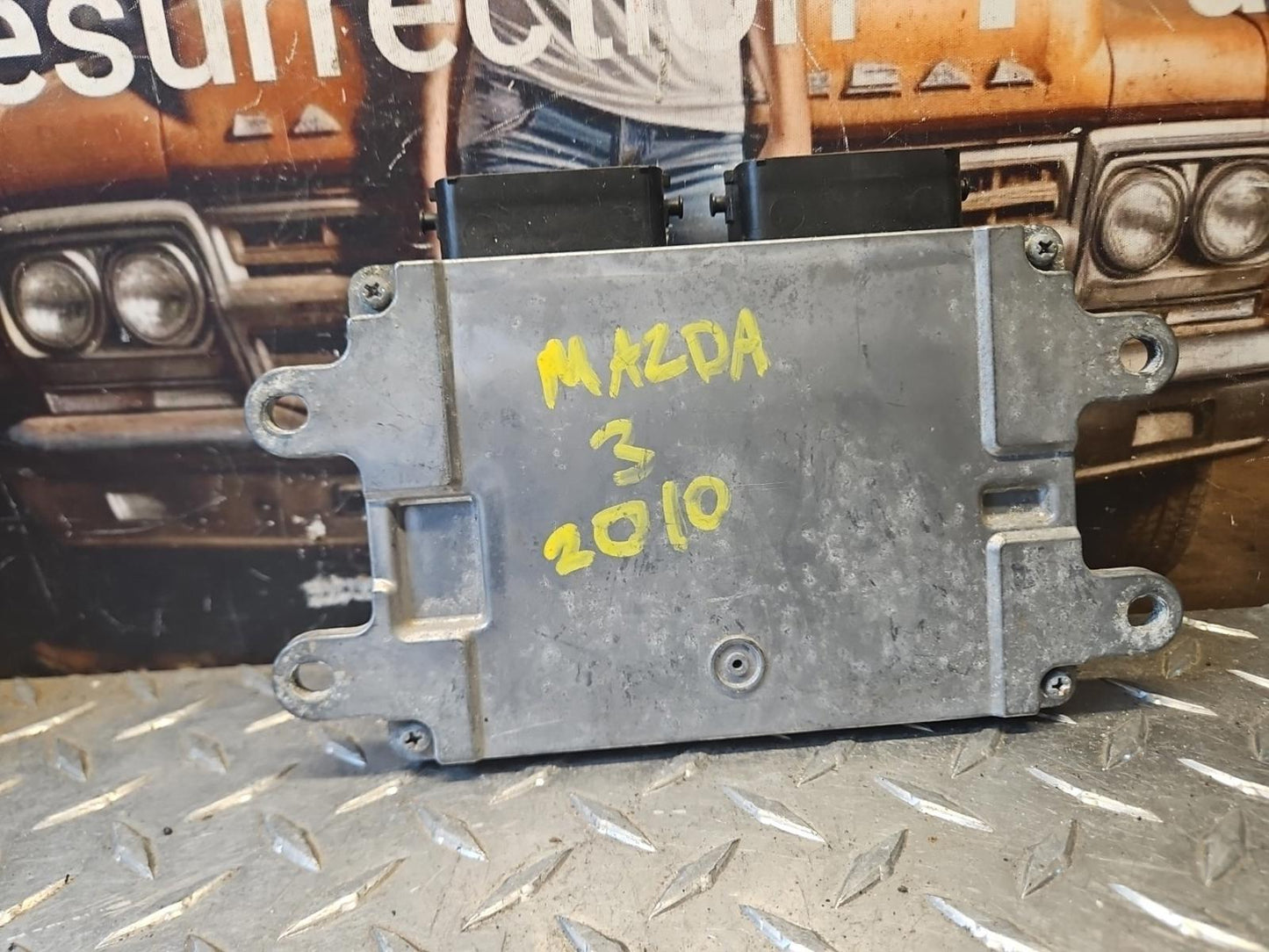 2010 Mazda Mazda 3 - ECM ECU - LF8M 18 881G